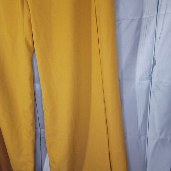 Petal & Pup Annie High Waisted Wide leg pants NWT - Picture 2 of 8